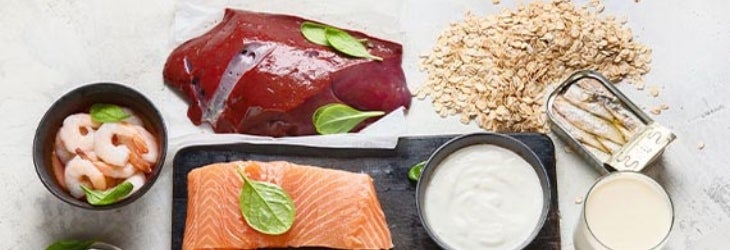 Alimentos altos en hierro como hígado, pescados y espinaca