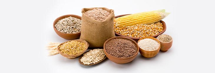 Granos, cereales y semillas como la linaza que sirven para la digestión