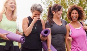 Amigas fortalecen su bienestar integral desde los ámbitos físico y social